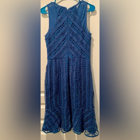 Adelyn Rae Sleeveless Audrey Embroidered Lace Flounce Shift Dress Celestial Blue - Picture 6 of 8